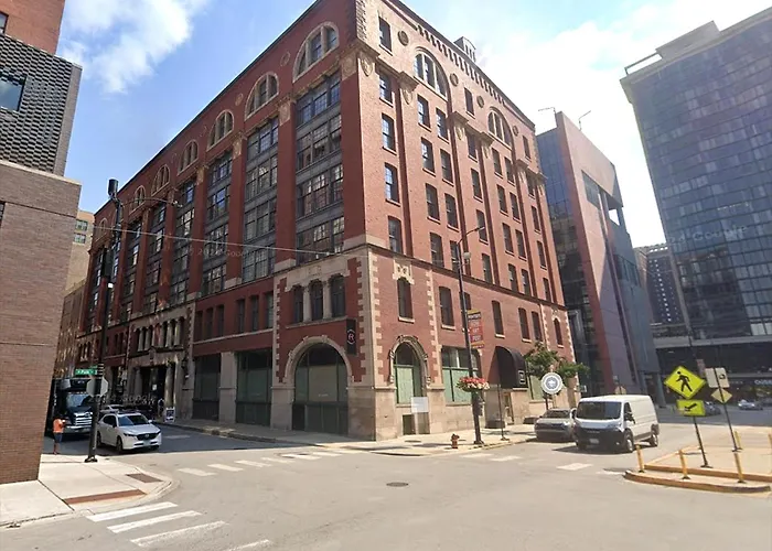 Spacious Downtwn Penthouse Vintage 3bd-gym & Balcony #2 * Chicago